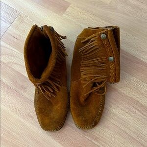 Minnetonka Suede Fringe Ankle Boots